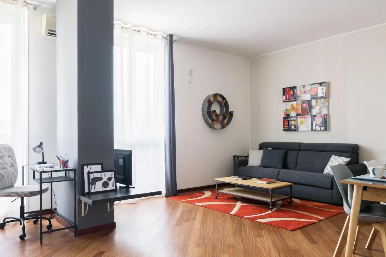 Joivy Superb Flat With Home Office Milan 0*,  Italy