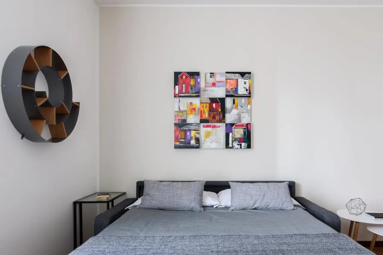 Apartment Joivy Superb Flat With Home Office Milan