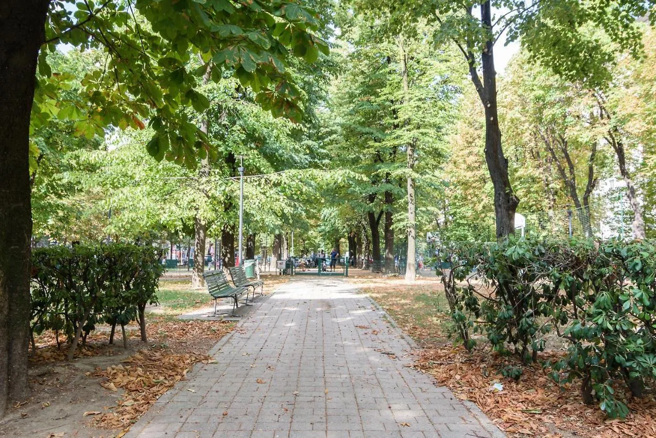 Apartment Joivy Superb Flat With Home Office Milan